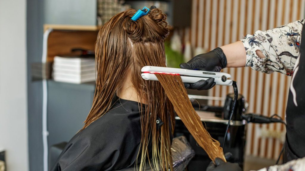 Heat Protectant Sprays That Guard Color-Treated Hair